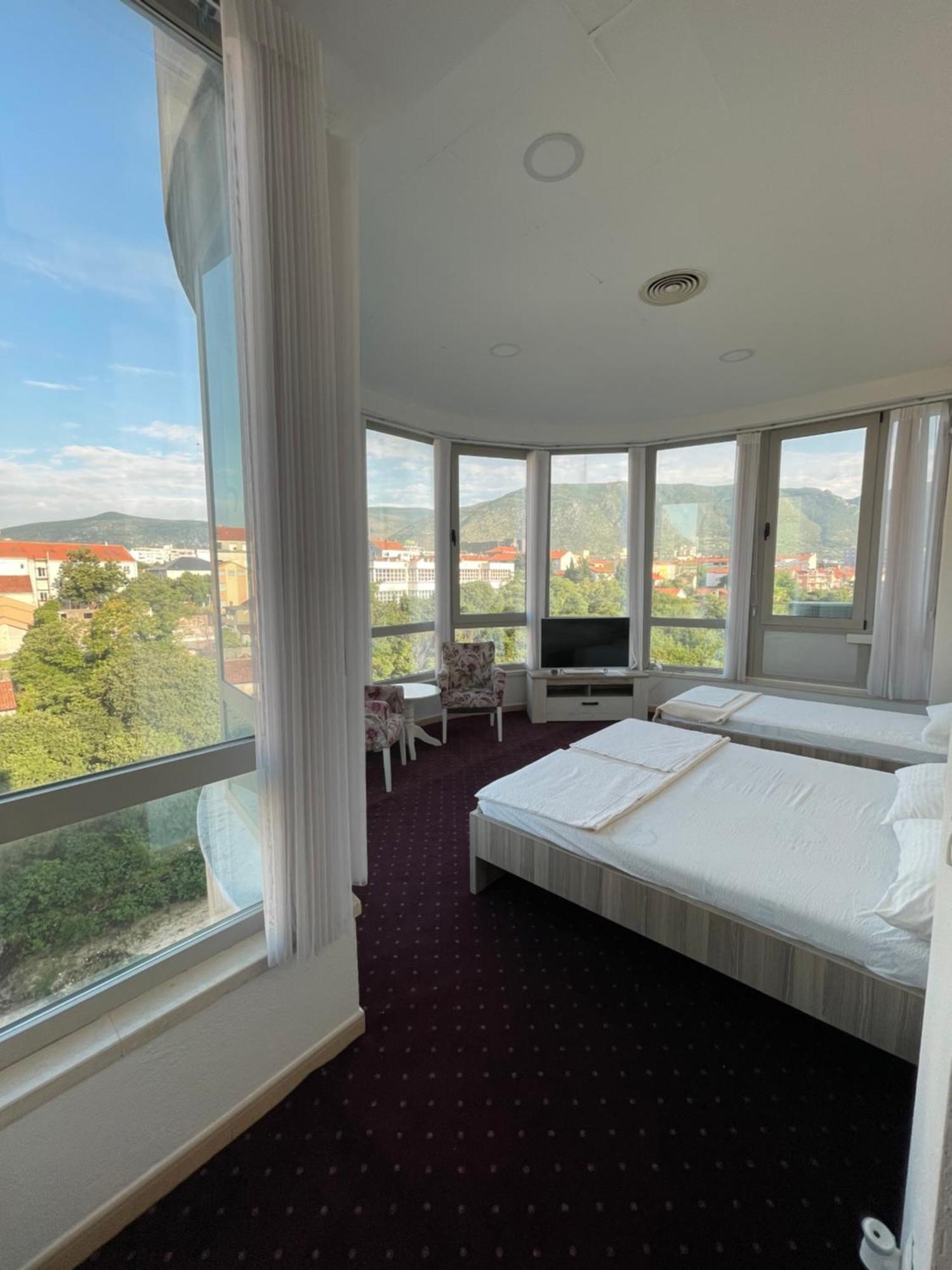 Lux Apartments Mostar Extérieur photo