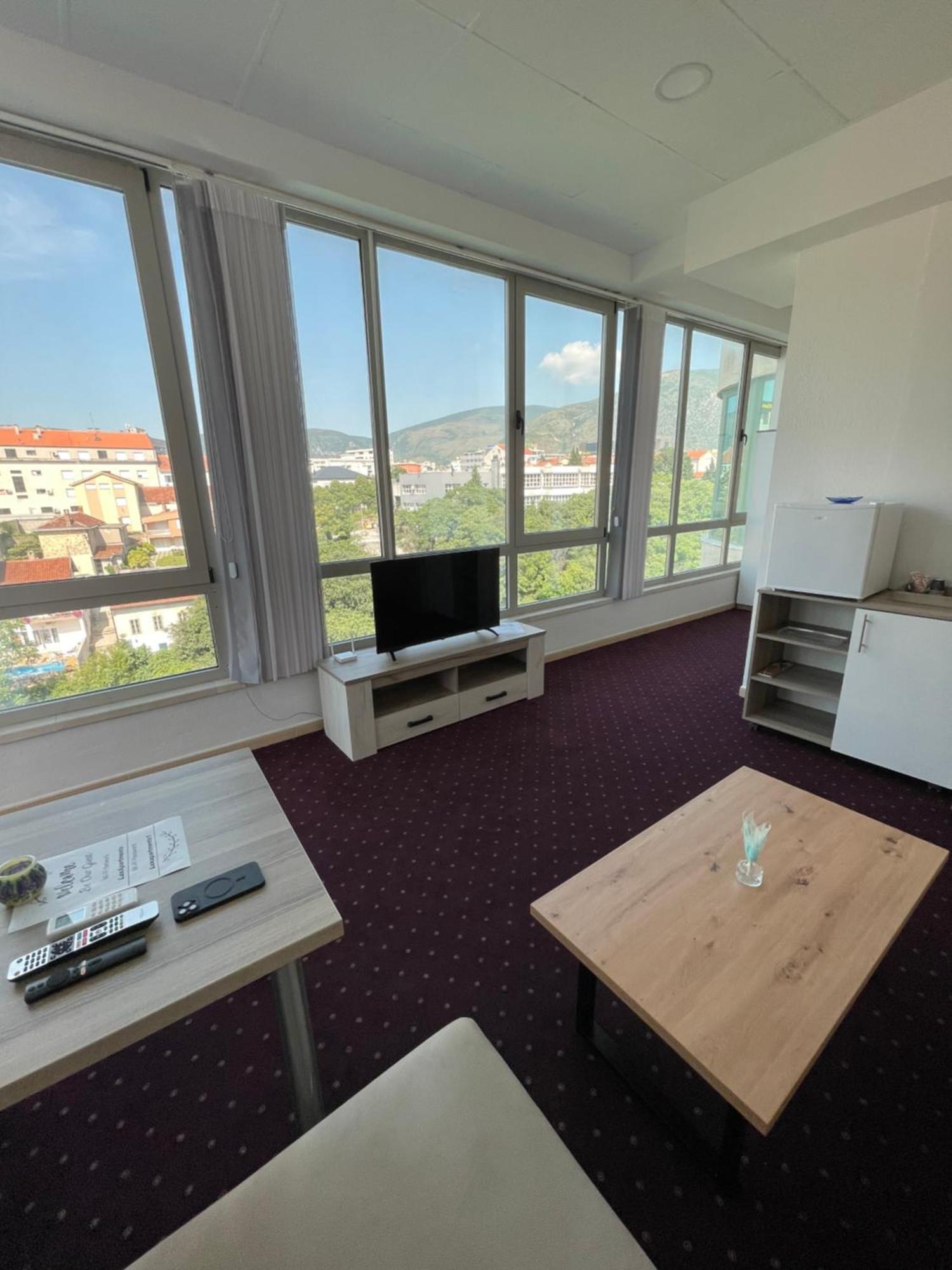 Lux Apartments Mostar Extérieur photo