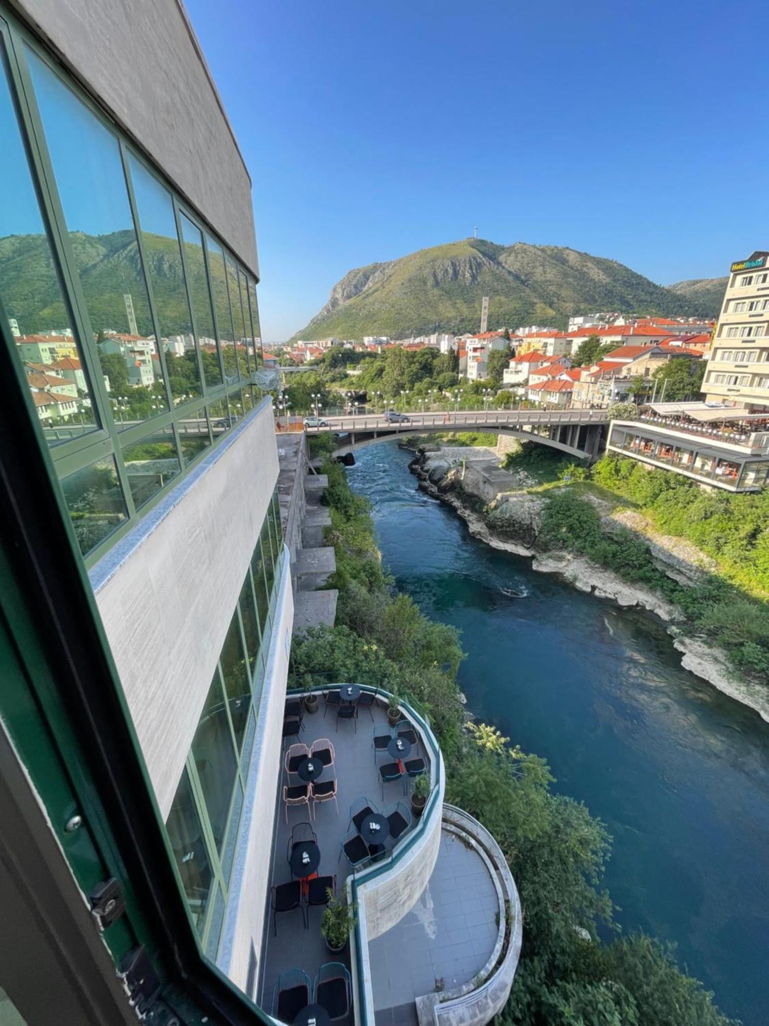 Lux Apartments Mostar Extérieur photo