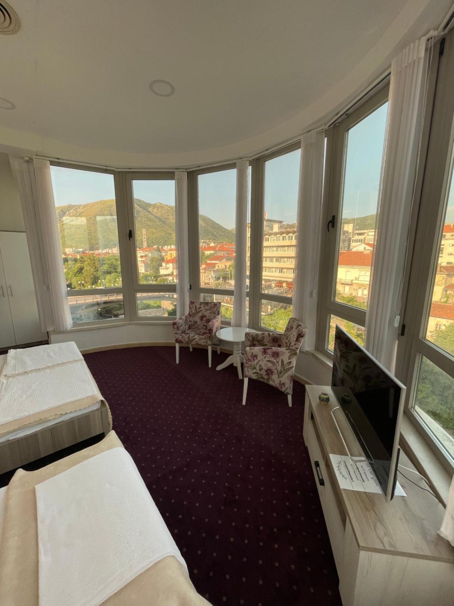 Lux Apartments Mostar Extérieur photo