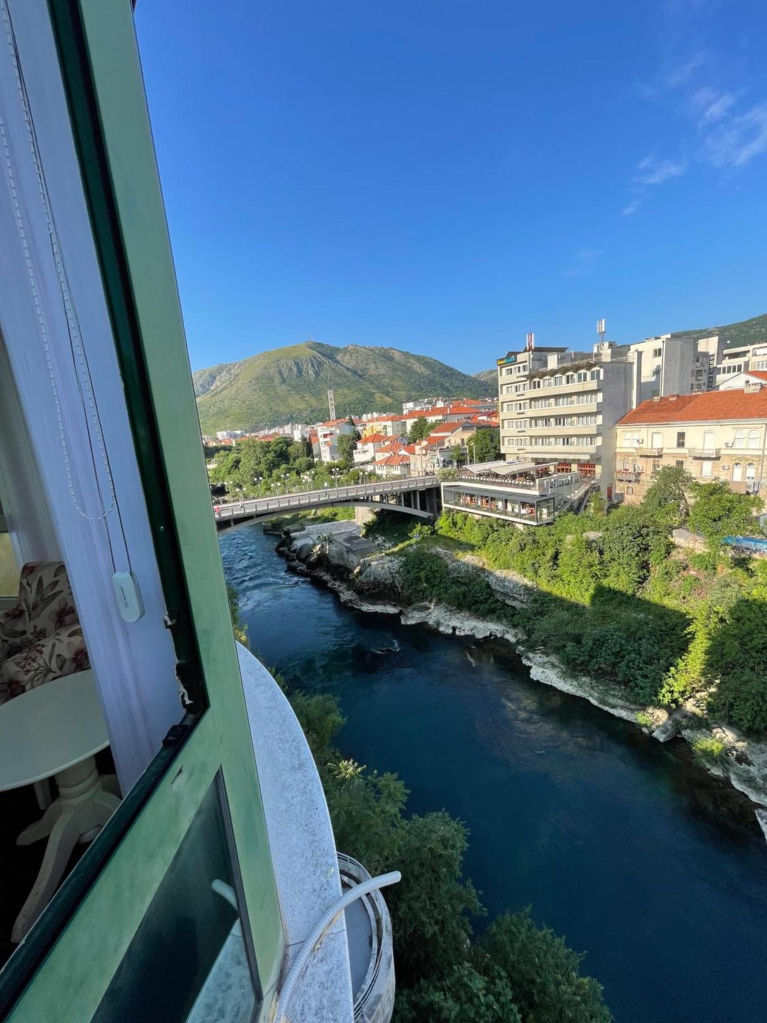 Lux Apartments Mostar Extérieur photo